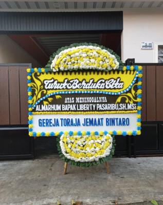 Papan Bunga Duka di Jatibanteng